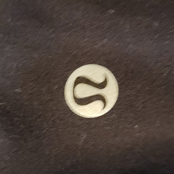 Lululemon leggings - Picture 4 of 6